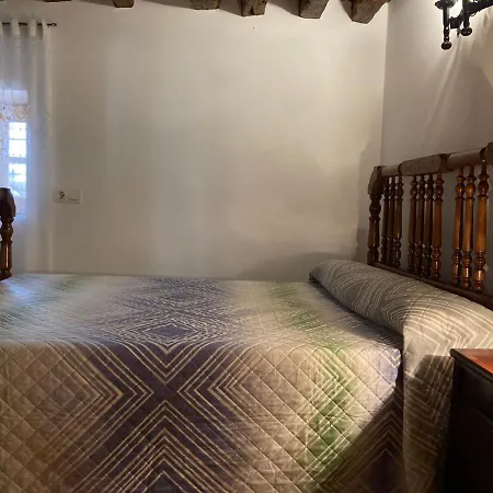 Dom wakacyjny La Casa De La Abuela Zuzones