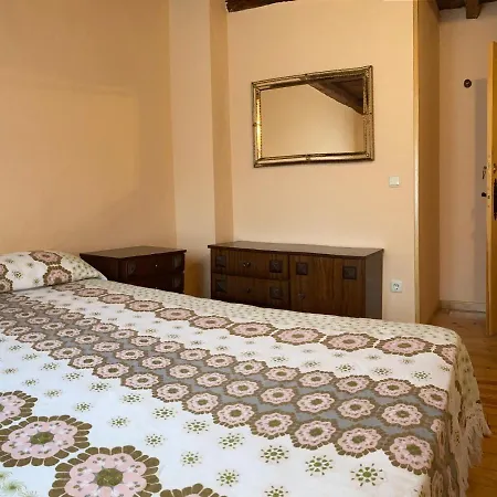 Dom wakacyjny La Casa De La Abuela Zuzones
